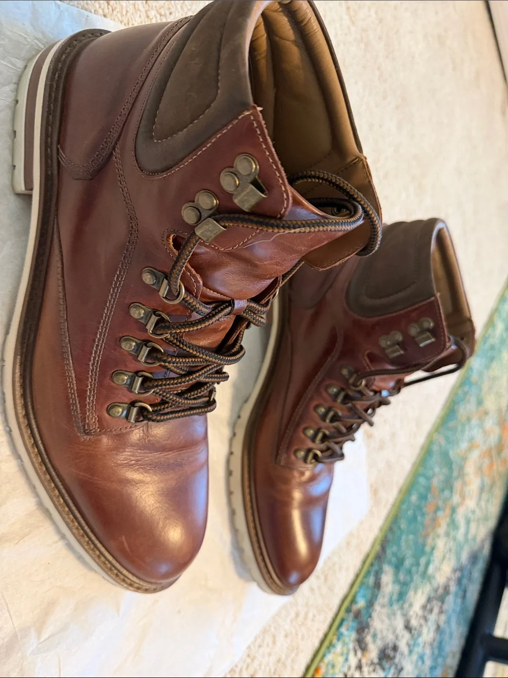 Johnston and Murphy Men's Brown Leather  Boots - Classic Lace-Up Ankle Boots